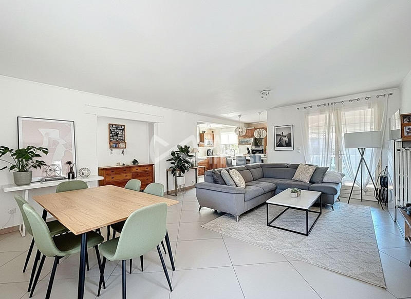 Maison - 130 m² - 5 pièces