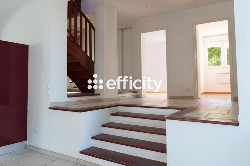 Villa - 180 m² - 7 pièces