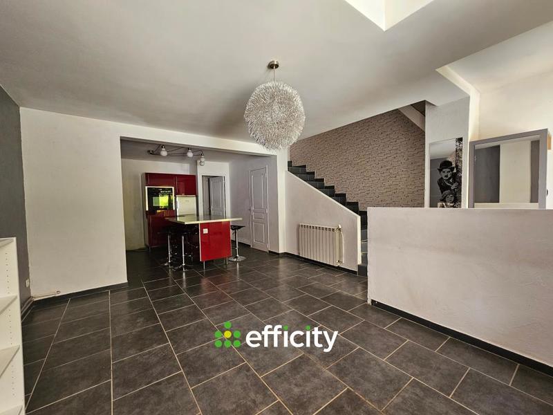 Maison - 80 m² - 4 pièces