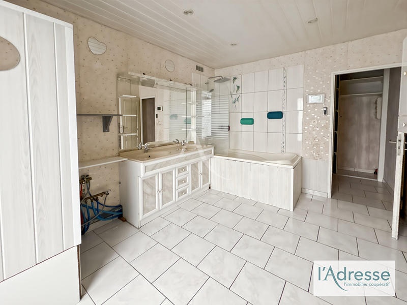 Maison - 115 m² - 5 pièces