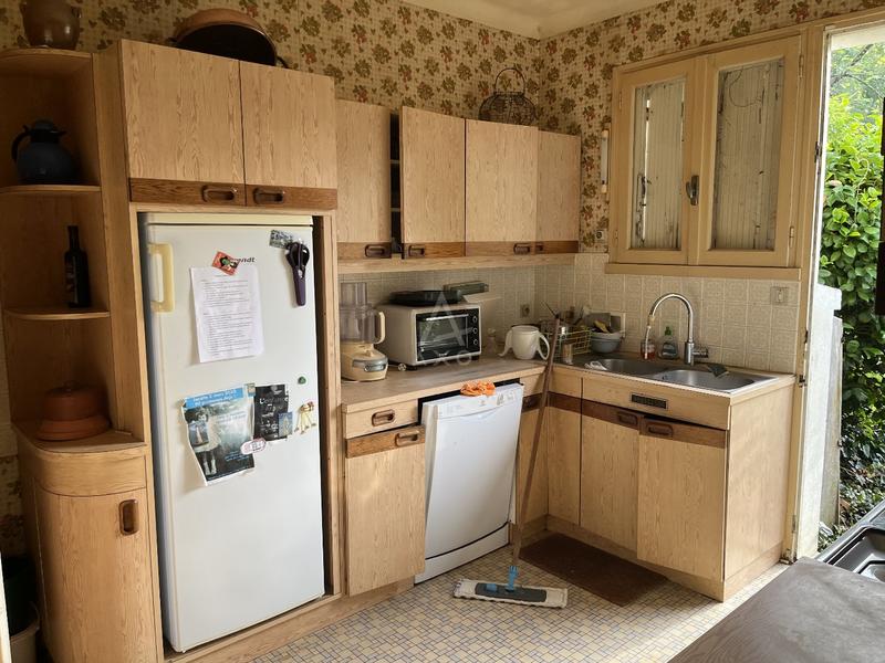 Maison - 200 m² - 10 pièces