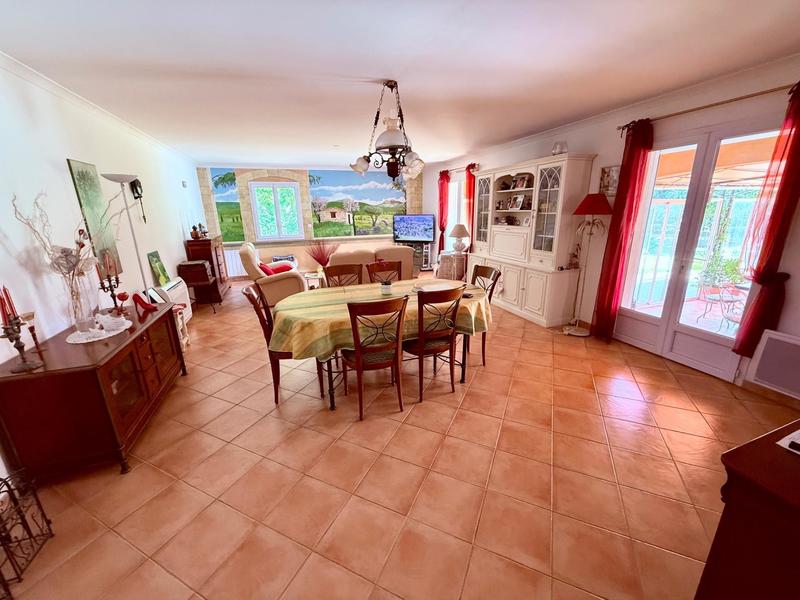 Maison - 120 m² - 4 pièces