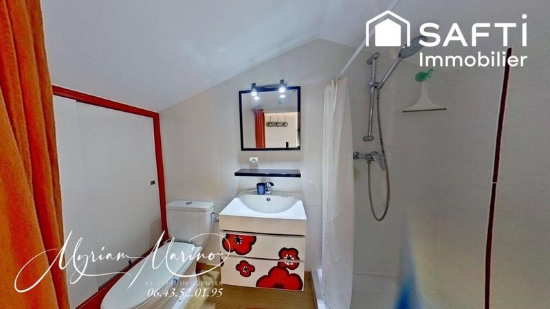 Maison - 147 m² - 8 pièces