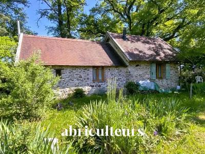 Propriété - 160 m² - 9 pièces