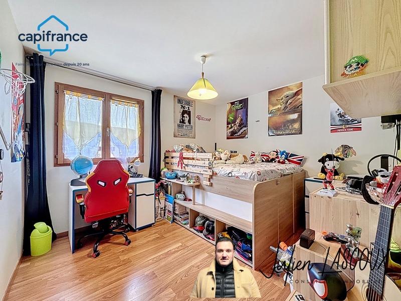 Maison - 98 m² - 5 pièces