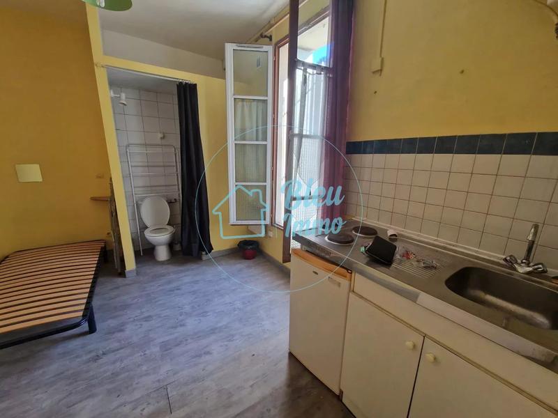 Immeuble - 215 m² - 12 pièces