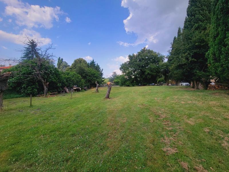 Terrain constructible - 1 112 m²