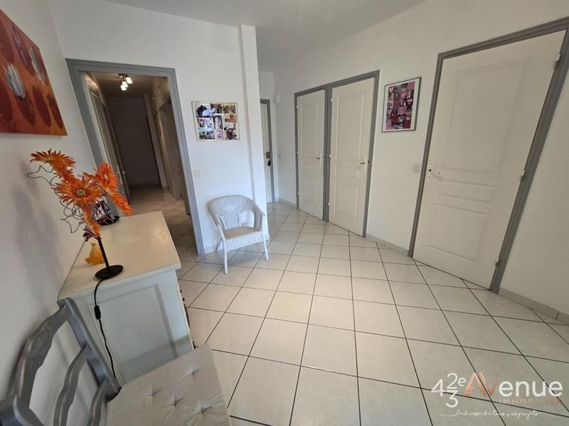 Appartement - 118 m² - 4 pièces