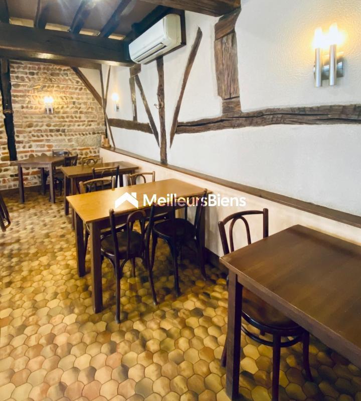 Immeuble - 259 m² - 9 pièces