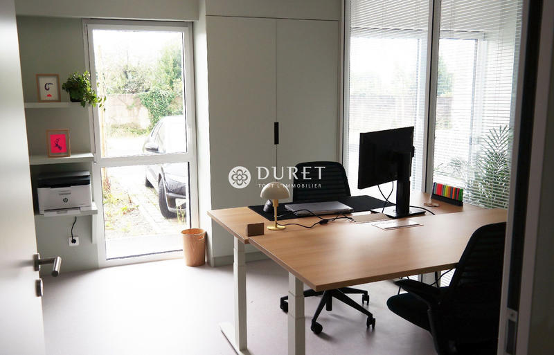 Bureau - 91 m²
