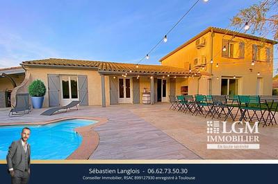 Maison - 166 m² - 7 pièces