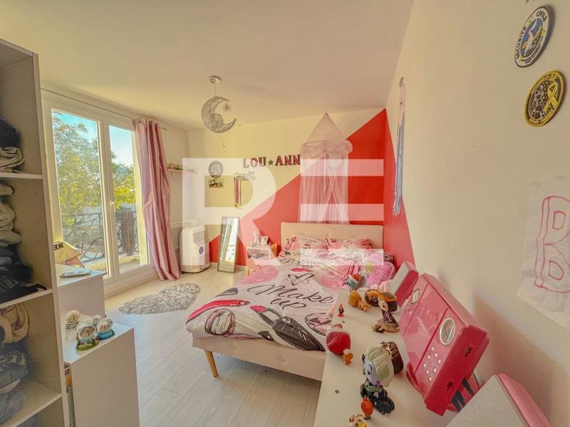 Villa - 165 m² - 8 pièces