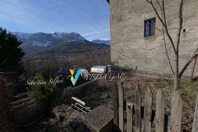 Maison - 107 m² - 6 pièces