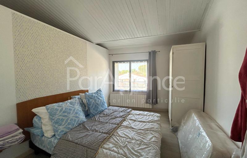 Maison - 247 m² - 9 pièces