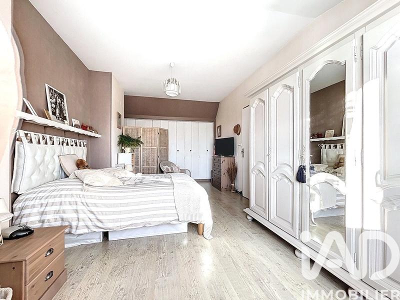 Maison - 111 m² - 4 pièces