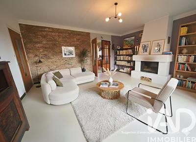 Maison - 148 m² - 8 pièces