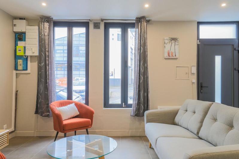 Chambre - 12 m² - 1 pièce