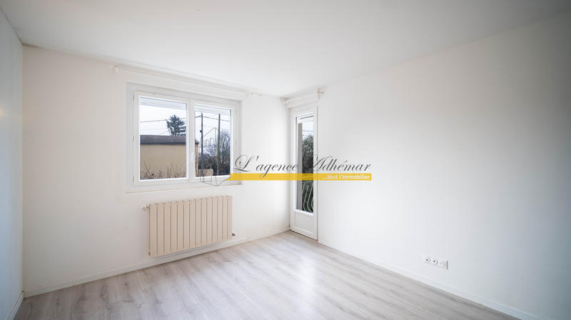 Maison - 97 m² - 6 pièces