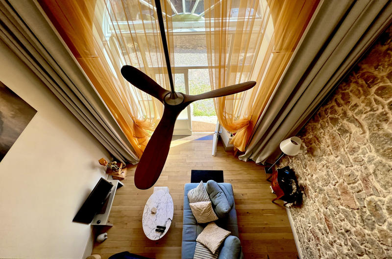 Loft - 83 m² - 3 pièces