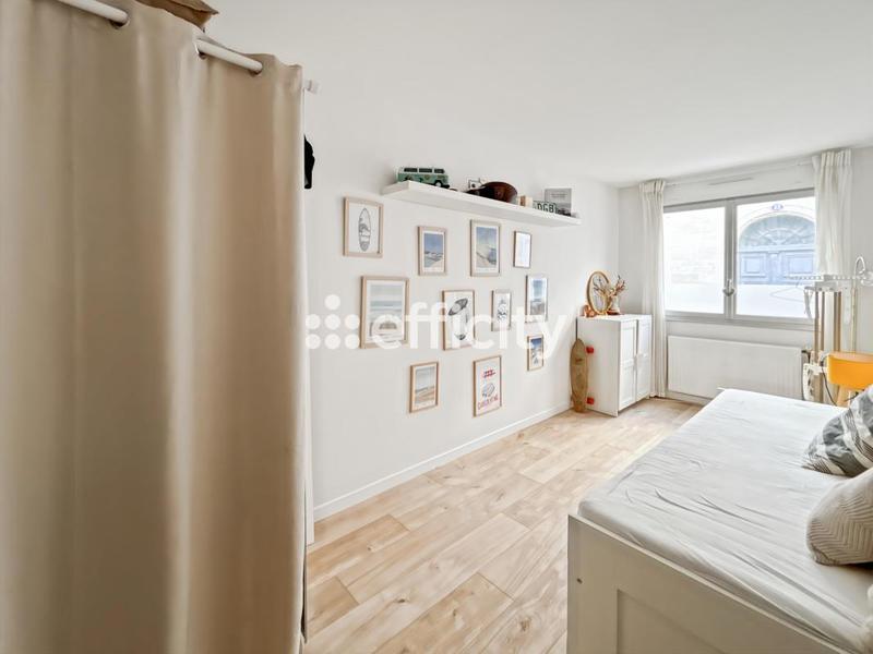 Appartement - 82 m² - 4 pièces