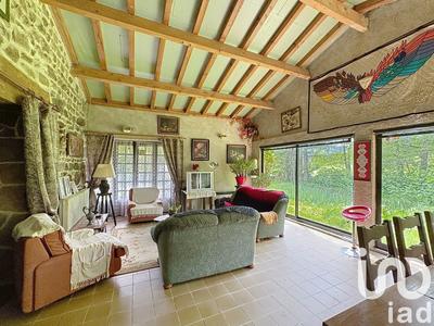 Maison - 232 m² - 7 pièces