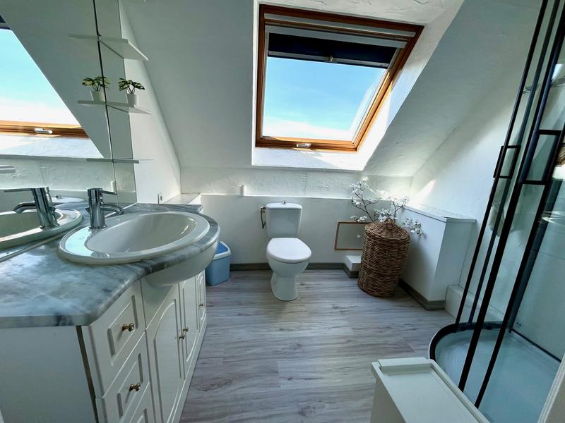 Maison traditionnelle - 133 m² - 7 pièces