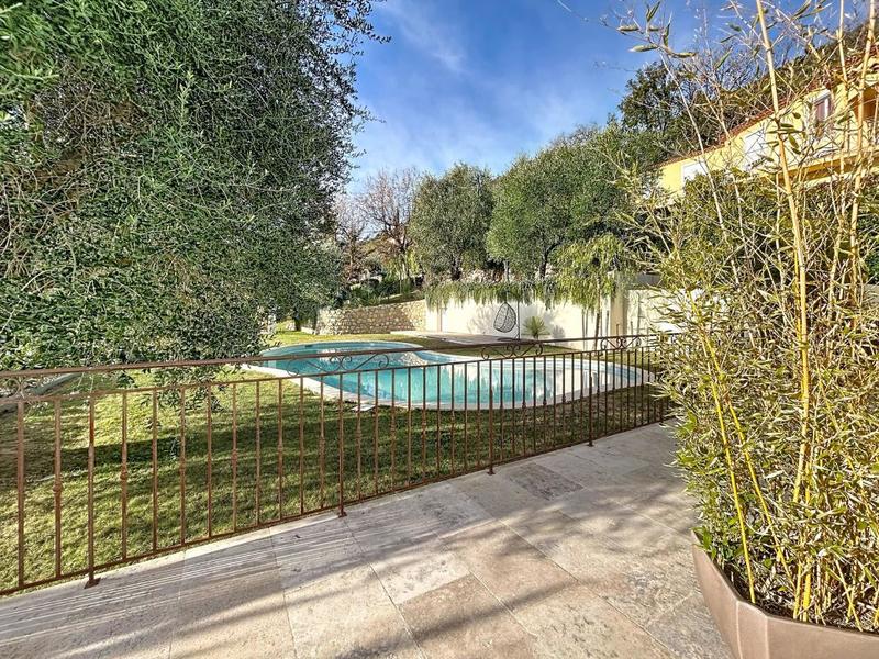 Maison - 164 m² - 5 pièces