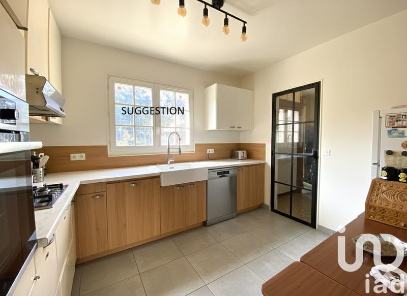 Maison - 174 m² - 8 pièces