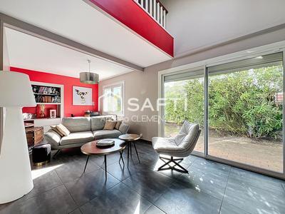 Maison - 109 m² - 5 pièces