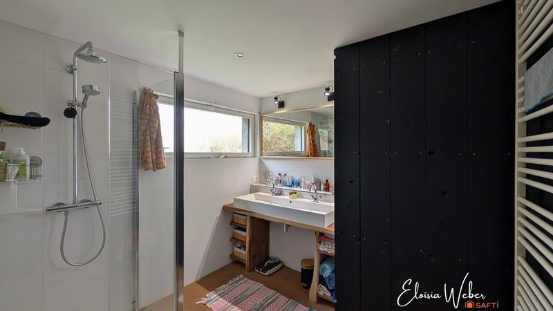 Maison - 147 m² - 6 pièces