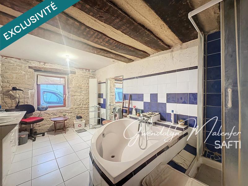 Maison - 225 m² - 8 pièces