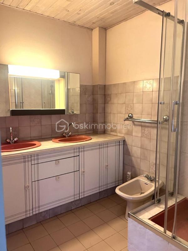 Maison - 120 m² - 6 pièces