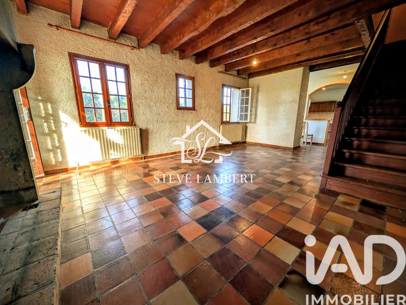 Maison - 210 m² - 6 pièces