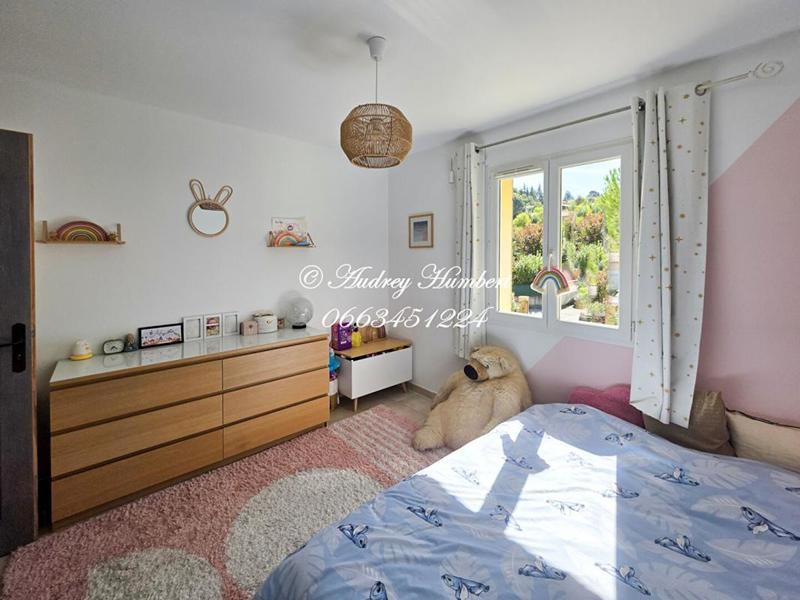 Maison - 98 m² - 4 pièces