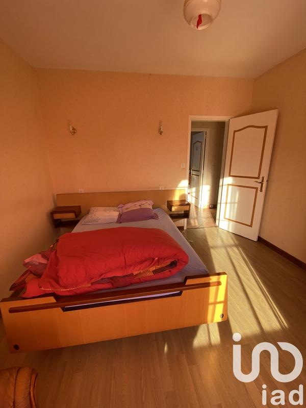 Maison - 230 m² - 10 pièces