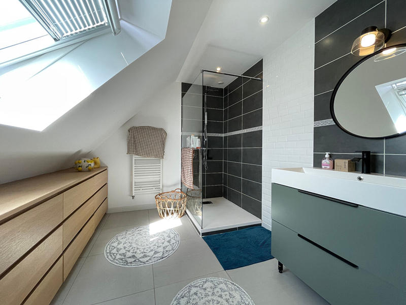 Maison - 128 m² - 6 pièces