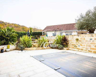 Maison - 182 m² - 7 pièces