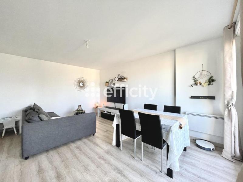 Appartement - 70 m² - 3 pièces