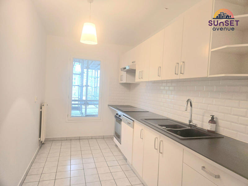 Appartement - 65 m² - 3 pièces
