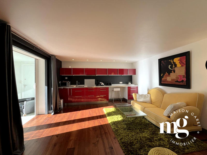 Villa - 200 m² - 7 pièces