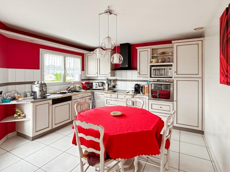 Pavillon - 146 m² - 6 pièces