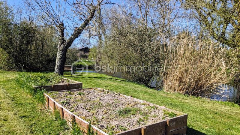 Propriété - 197 m² - 11 pièces