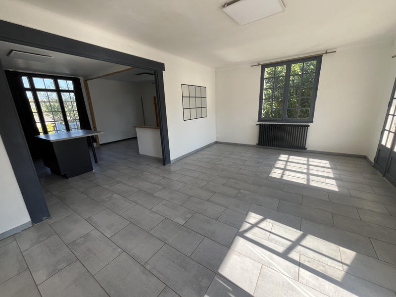 Maison - 98 m² - 5 pièces