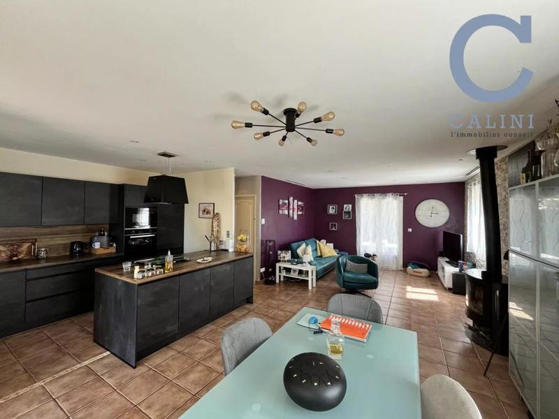 Villa - 113 m² - 5 pièces