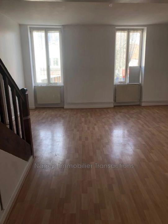 Appartement - 150 m² - 1 pièce