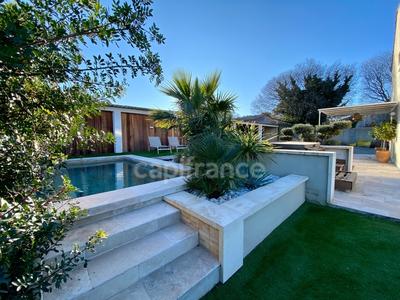 Maison - 127 m² - 6 pièces