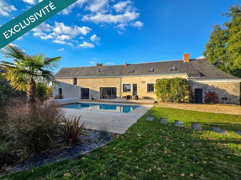 Maison - 250 m² - 10 pièces