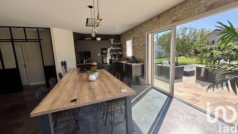 Maison - 94 m² - 4 pièces
