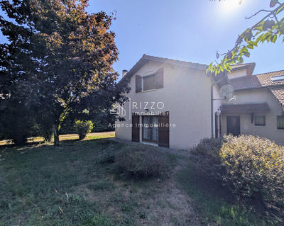 Maison - 165 m² - 6 pièces