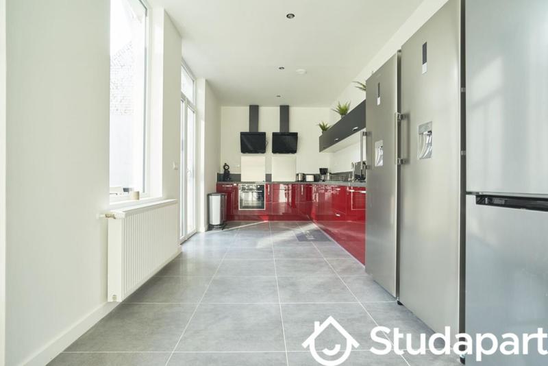 Chambre - 13 m² - 1 pièce